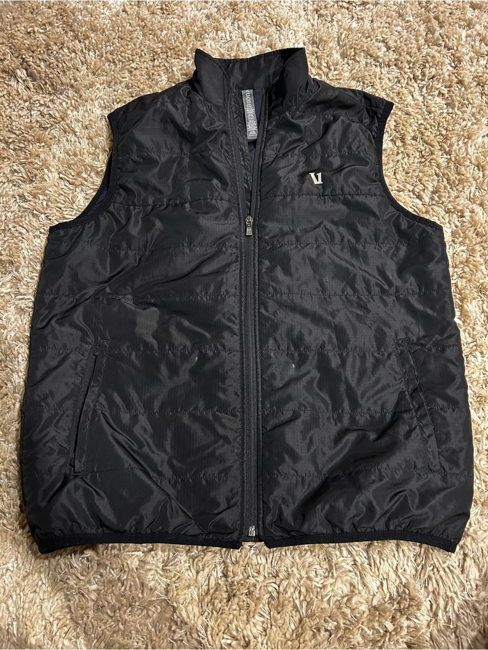 Vuori Women’s Black Quilted Sleeveless Vest
